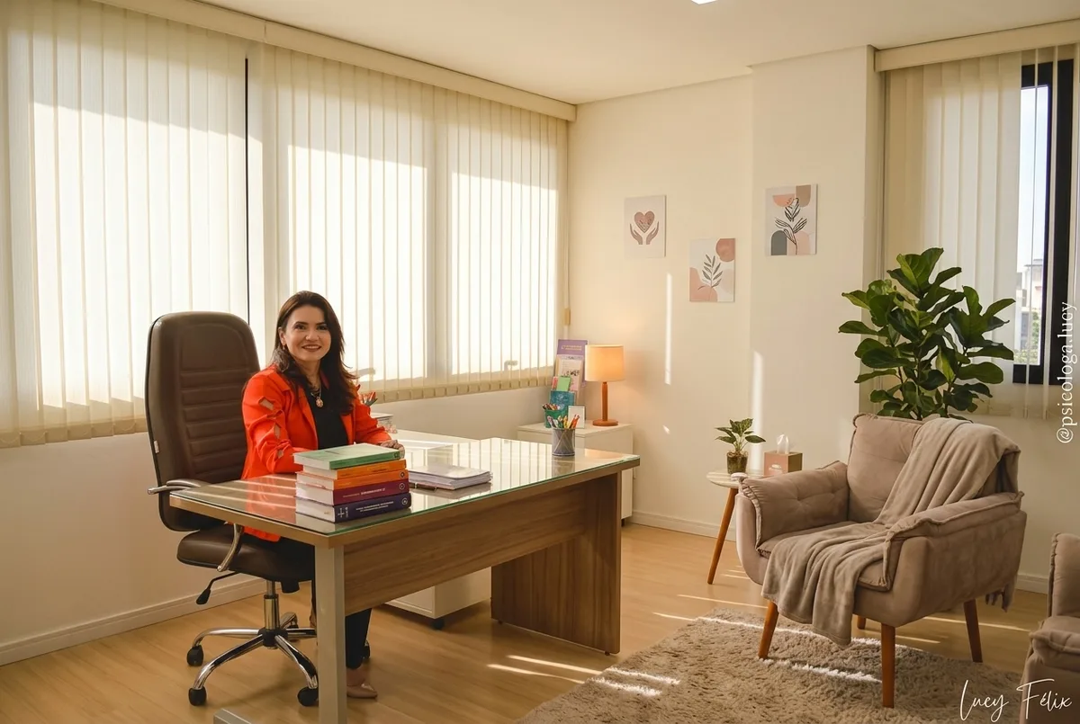 Sala de atendimento de Lucy Felix na Vila Bocaina, Mauá